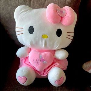 Hello Kitty heart plush large